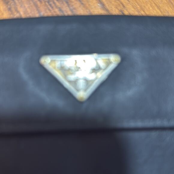 Authentic Prada Vintage Saffiano Nylon Bi-Fold Wallet - Picture 5 of 5